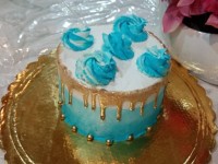 کیک موزی و گردویی.... بسیار خوشمزه