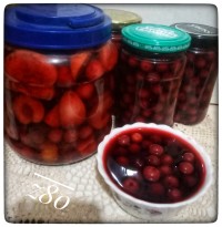 ترشی میوه های تابستانی