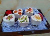 گز نوقا مغزدار لیوانی