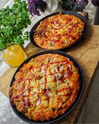 پیتزا قارچ سوسیس