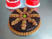 کیک کاپو چاکلت با خامه کاپو چاکلت