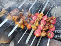 خورشت قیمه و جوجه دودی