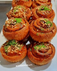 نون رول دارچینی