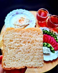 نان تست صبحانه