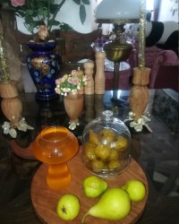 مربای گلابی درسته.