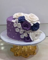 کیک زیبا وخوشرنگ