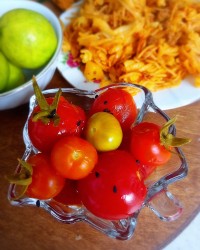 ترشی گوجه گیلاسی