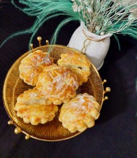 شیرینی شکلاتی با خمیرهزارلا