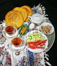 نان شیرین