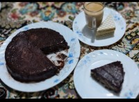 کیک یخچالى شیر چاى ویفر