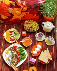 سلام عشقا اینم صبحونه اولین روز پاییزی ما