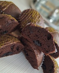 کیک مدرسه با کرمفیل کاکائویی