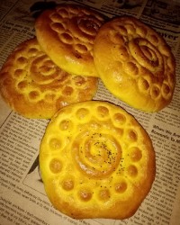 کلوچه فومنی