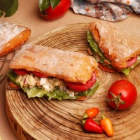 نان چاپاتا گوجه و فلفل