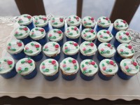 کاپ کیک جشن اسم سفارشی