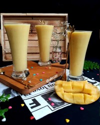 اسموتی انبه موز