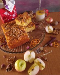 کیک خیس سیب و گلاب