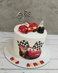 کیک ماشین مک کوئین