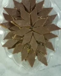 حلوا دورنگی گیلانی