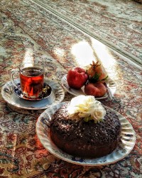 کیک خیس با دستور عامره جان چالش فاطمه زمانی چالش روزمرگی