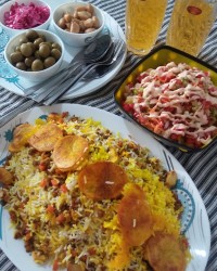 عدس پلو با مرغ و هویج