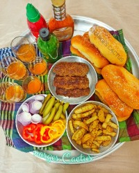 کباب مشتی و آش رشته