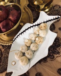 شیرینی نارگیلی شیری (بدون فر)