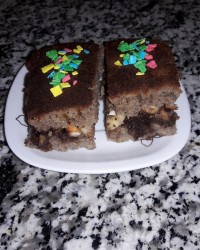 کیک شکلاتی بامغز گردو وموز