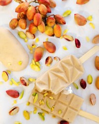 بستنی موز و پسته