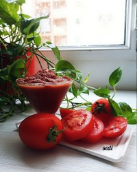 رب گوجه فرنگی