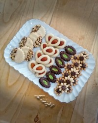 شیرینی گل مینا