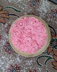 کیک اسفنجی با دستور عالی مامان محمد و هانیه