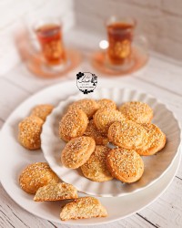 کلوچه کنجدی