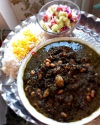 خورش قرمه سبزی