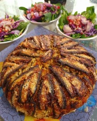سبزی پلو با ته دیگ کیلکا