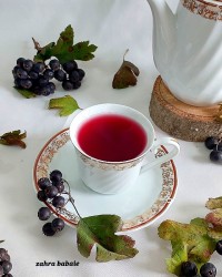 چای ولیک (زالزالک وحشی)