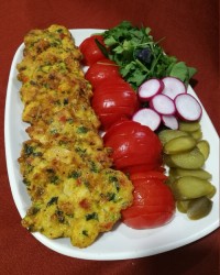 کوکوی مرغ و سبزیجات