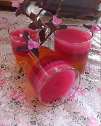 ژله رنگارنگ