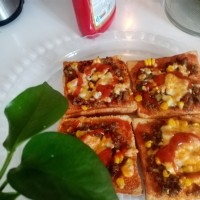 پیتزا با نون تست