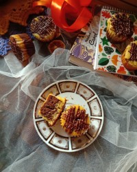 کاپ کیک دورنگ