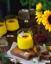 دسر زعفرانی بدون ژلاتین