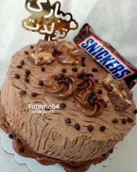 کیک اسنیکرز