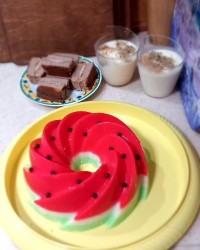ژله شیر (بدون پودرژله) ورق زدنی