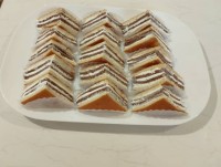 شیرینی تر برشی