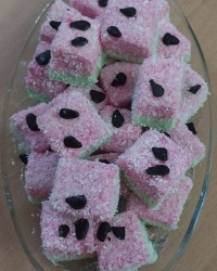 سلام. رفقا. بعد. از مدت ها پست جدید پف پفی های امسال من. پارسال درست کردم