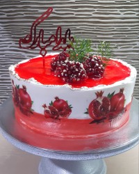 کیک خامه ای مخصوص یلدا