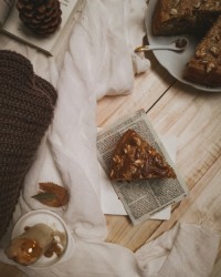کیک سیب و گردو