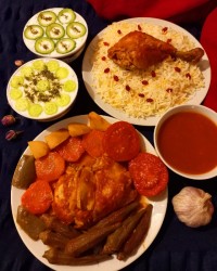 مرغ با سبزیجات