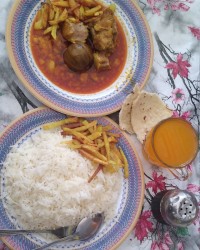 نهار امروزم خورشت قیمه با گوشت قرمز ?