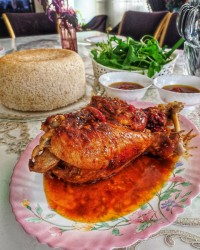 مرغ شکم پر مازندرانی